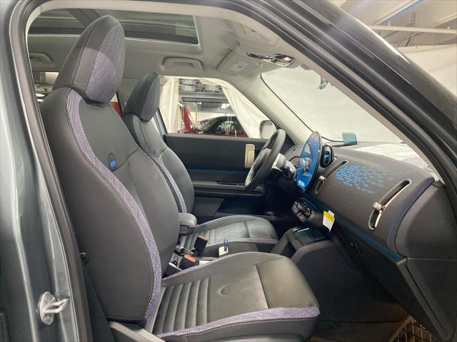 Photo of 2025 Smokey Green Metallic MINI Countryman