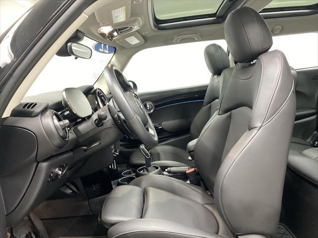 Photo of 2022 Moonwalk Grey Metallic MINI Hardtop