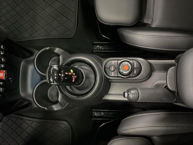 Photo of 2022 Moonwalk Grey Metallic MINI Hardtop