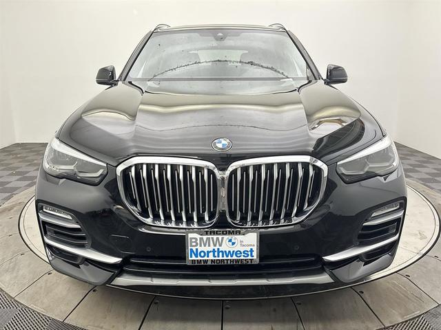 Photo of 2021 Jet Black BMW X5