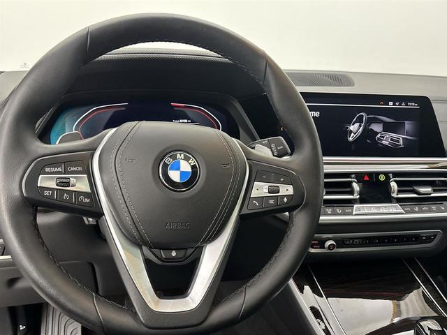 Photo of 2021 Jet Black BMW X5