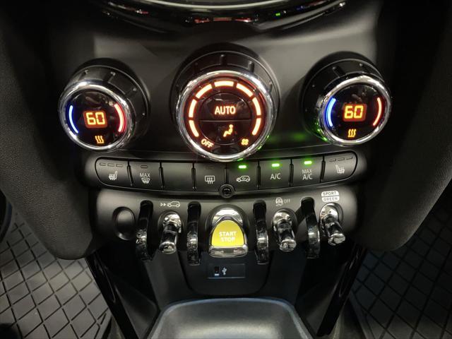 Photo of 2024 Melting Silver III Metallic MINI Hardtop
