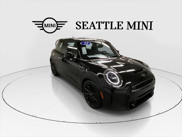 Photo of 2022 Midnight Black Metallic MINI Hardtop