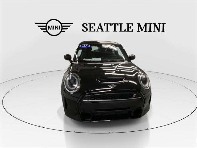 Photo of 2022 Midnight Black Metallic MINI Hardtop