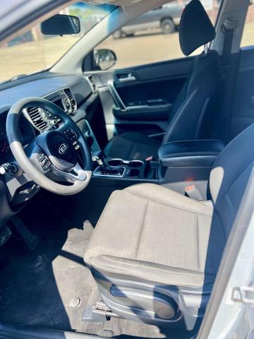 Photo of 2018 Gray Kia Sportage