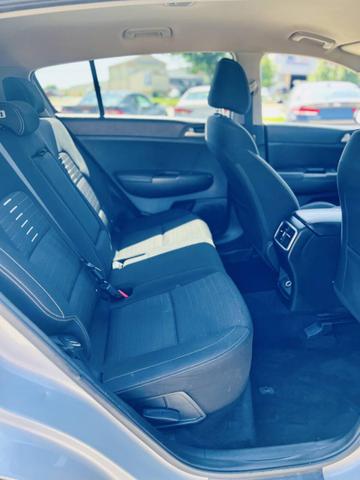 Photo of 2018 Gray Kia Sportage