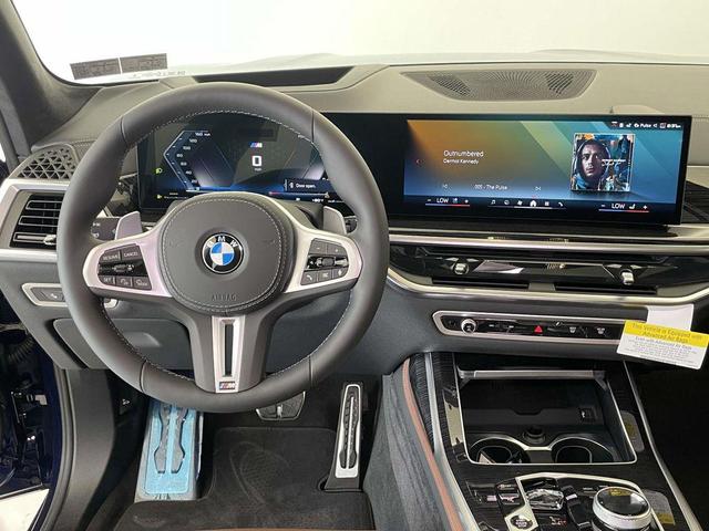 Photo of 2026 Tanzanite Blue II Metallic BMW X7