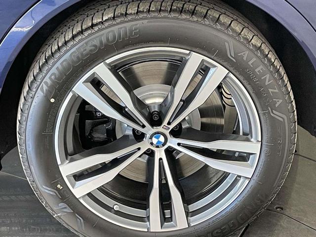 Photo of 2026 Tanzanite Blue II Metallic BMW X7