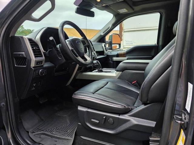 Photo of 2019 Gray Ford F-150
