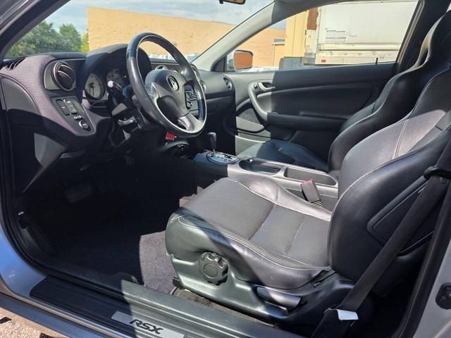 Photo of 2005 Satin Silver Metallic Acura RSX