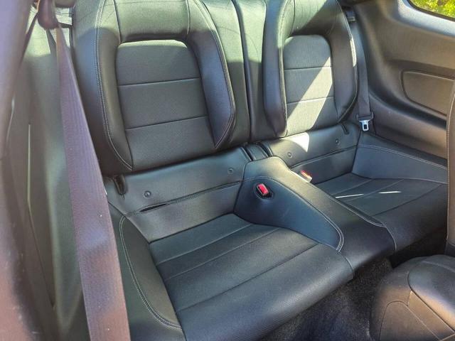 Photo of 2017 Shadow Black Ford Mustang