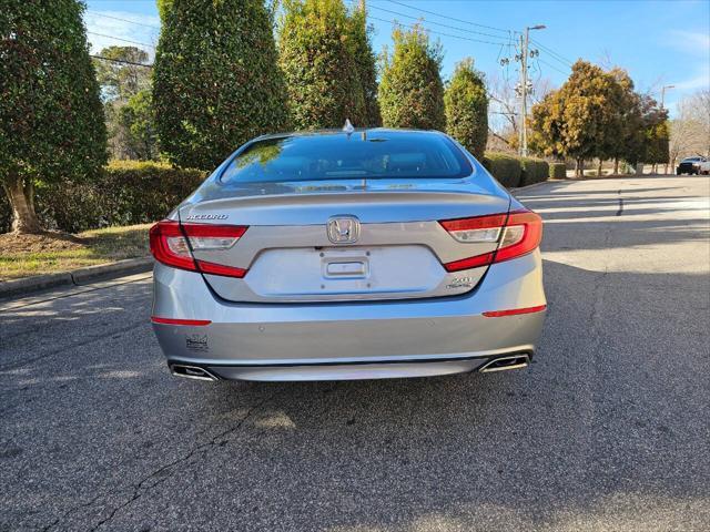 Photo of 2019 Lunar Silver Metallic Honda Accord