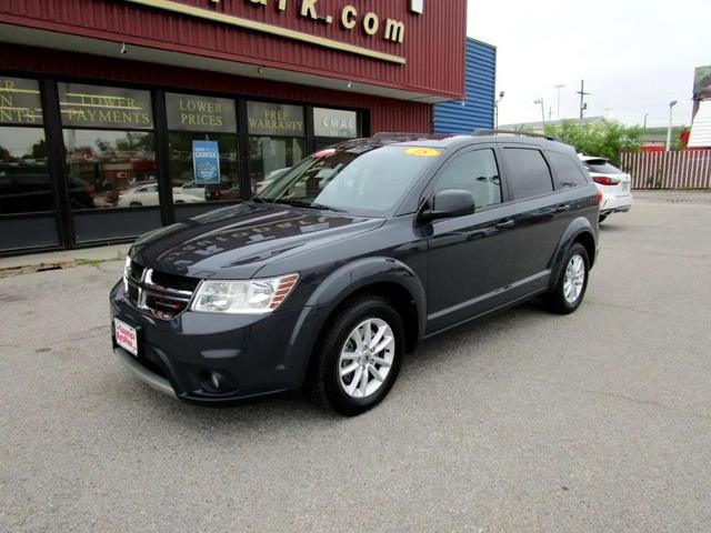 Photo of 2018 Gray Dodge Journey