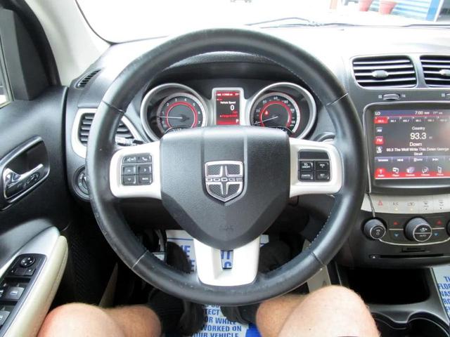 Photo of 2018 Gray Dodge Journey
