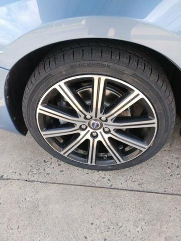 Photo of 2015 Power Blue Metallic Volvo V60