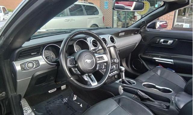 Photo of 2019 Shadow Black Ford Mustang