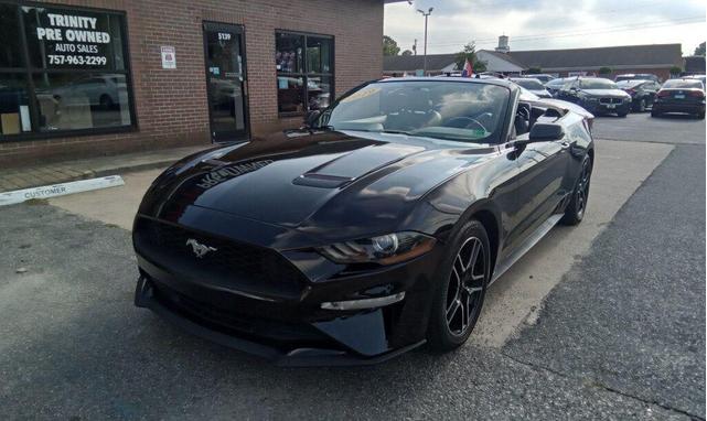 Photo of 2019 Shadow Black Ford Mustang