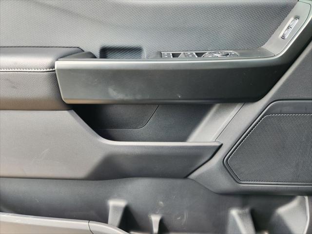 Photo of 2025 Oxford White Ford F-150