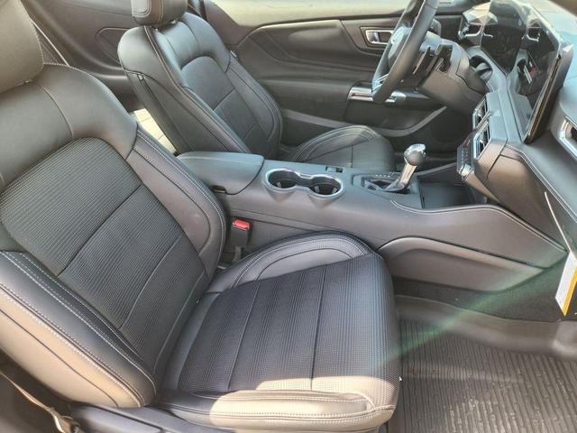 Photo of 2025 Wimbledon White Ford Mustang