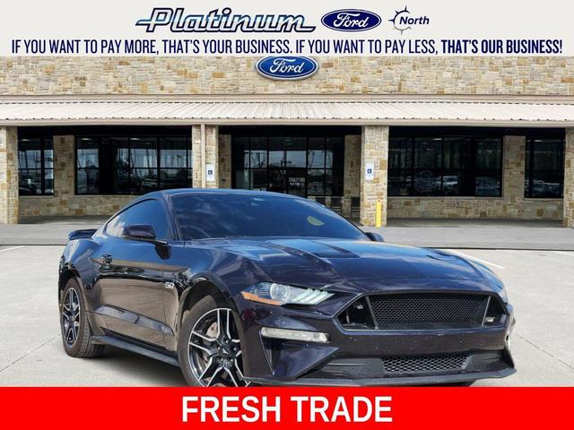 Photo of 2022 Mischievous Purple Metallic Ford Mustang