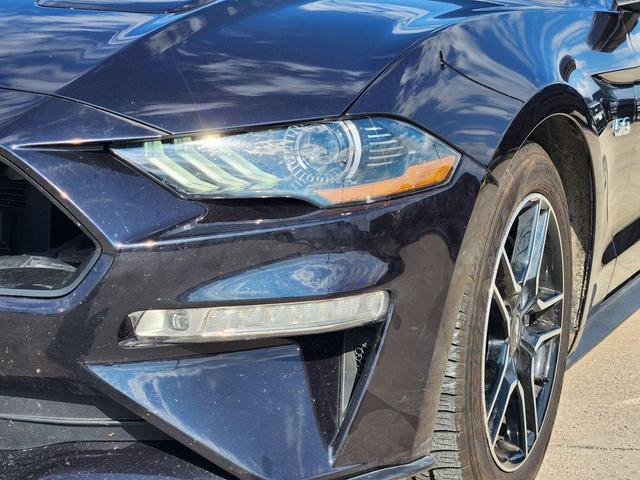 Photo of 2022 Mischievous Purple Metallic Ford Mustang