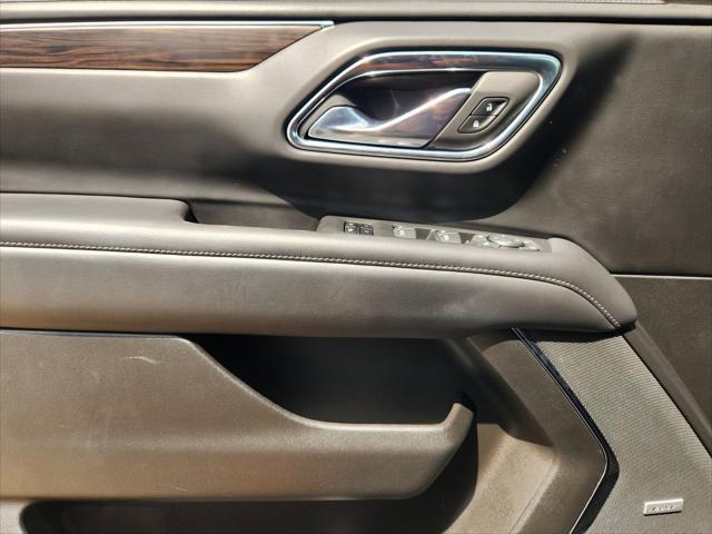 Photo of 2023 Summit White Chevrolet Tahoe