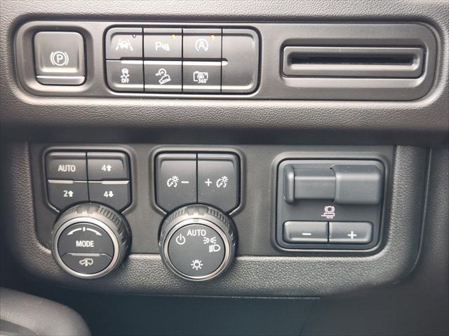 Photo of 2023 Summit White Chevrolet Tahoe