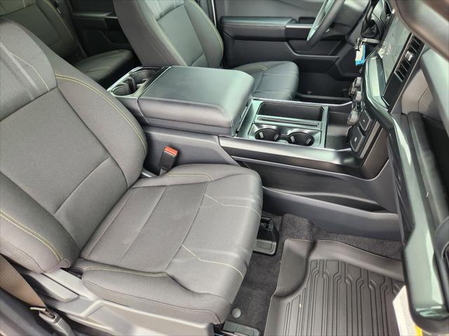 Photo of 2025 Oxford White Ford F-150