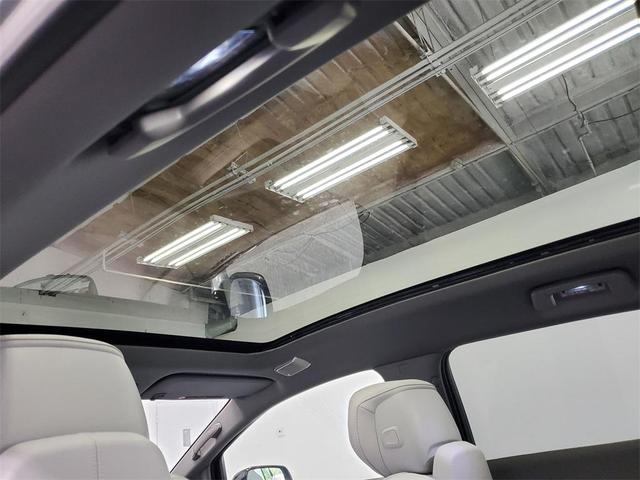 Photo of 2025 Argent Silver Metallic Cadillac OPTIQ