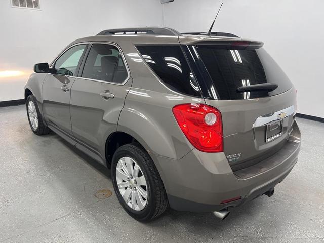 Photo of 2011 Mocha Steel Metallic Chevrolet Equinox