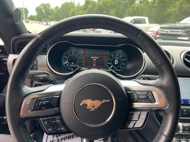 Photo of 2019 Shadow Black Ford Mustang