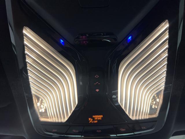 Photo of 2022 Mineral White Metallic BMW X7