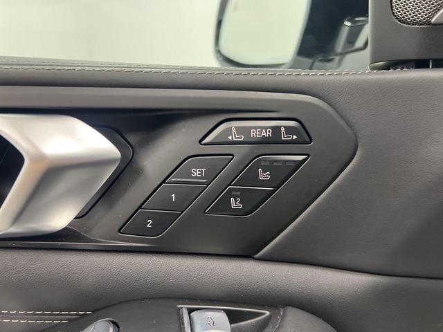 Photo of 2022 Mineral White Metallic BMW X7