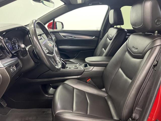 Photo of 2021 Infrared Tintcoat Cadillac XT5