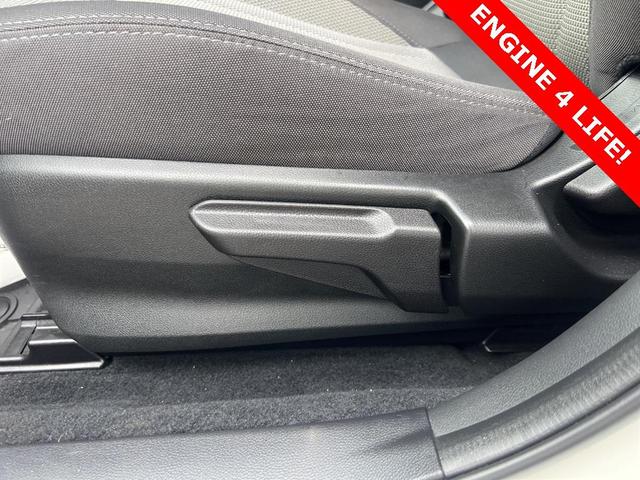 Photo of 2024 Crystal White Pearl Subaru Crosstrek