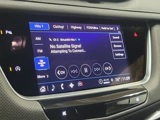 Photo of 2025 Black Metallic Cadillac XT5