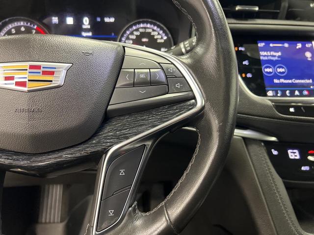 Photo of 2021 Burgundy Cadillac XT5