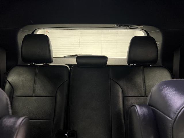 Photo of 2024 Summit White GMC Acadia