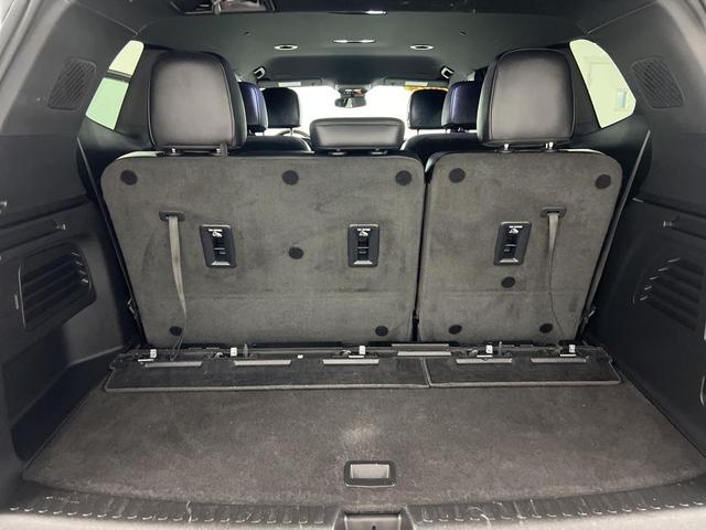 Photo of 2024 Summit White GMC Acadia