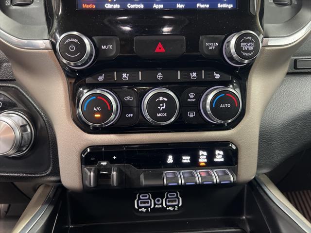 Photo of 2021 Diamond Black Crystal Pearlcoat RAM 1500