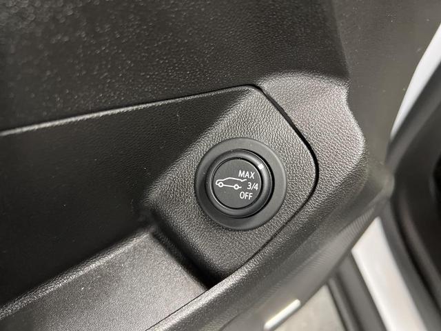 Photo of 2022 White GMC Terrain