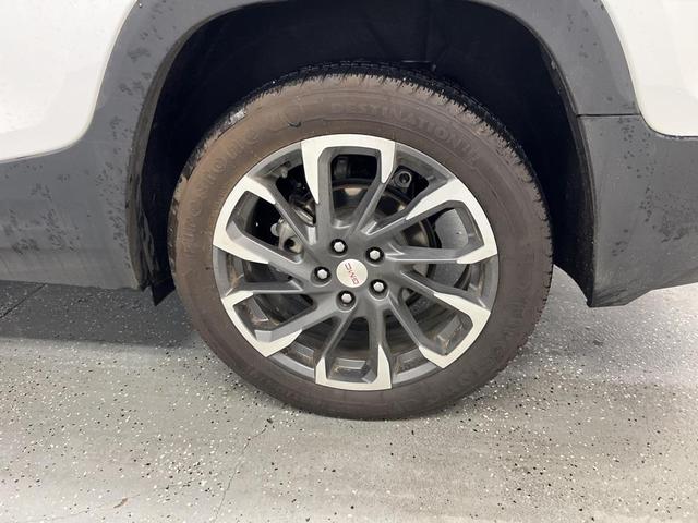 Photo of 2022 White GMC Terrain