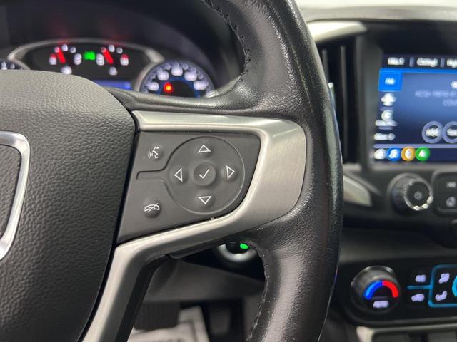 Photo of 2022 White GMC Terrain