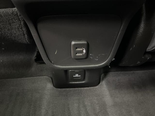 Photo of 2022 White GMC Terrain