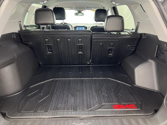 Photo of 2022 Ebony Twilight Metallic GMC Terrain