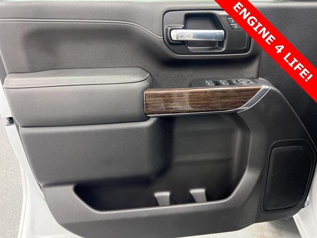 Photo of 2023 Summit White GMC Sierra 2500