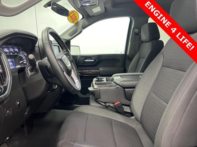 Photo of 2023 Summit White GMC Sierra 2500