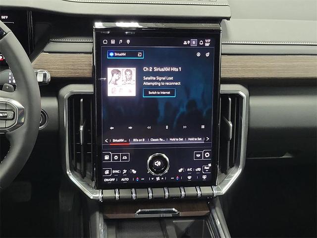 Photo of 2025 Ebony Twilight Metallic GMC Acadia