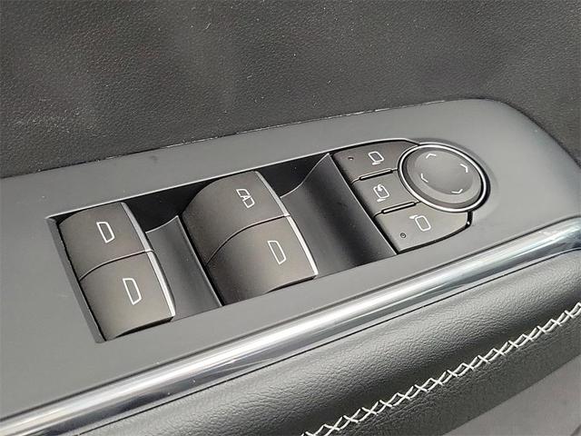 Photo of 2025 Ebony Twilight Metallic GMC Acadia