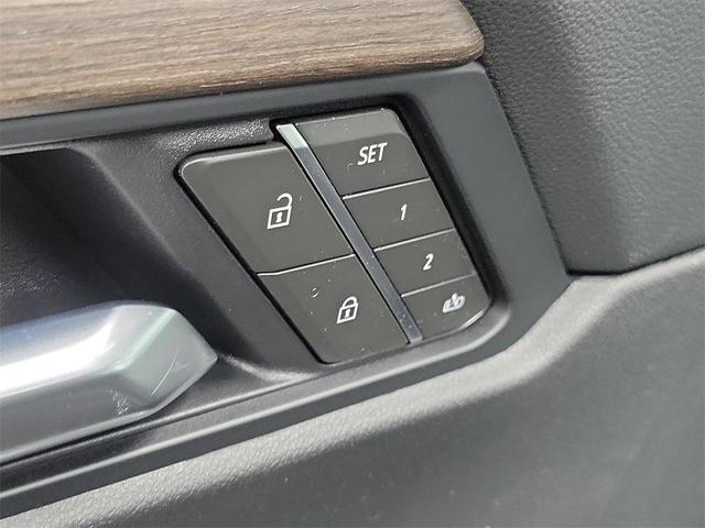 Photo of 2025 Ebony Twilight Metallic GMC Acadia
